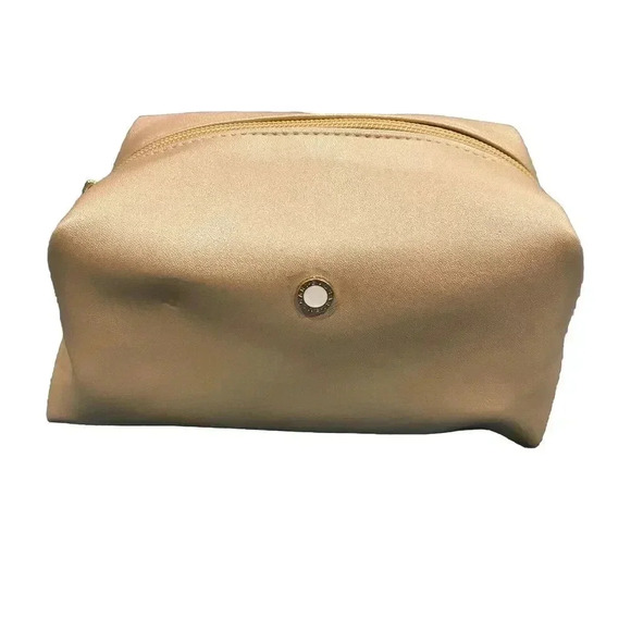 Emirates Business Class Travel Amenity Toiletries Kit Bag Bvlgari‎ - Picture 1 of 10